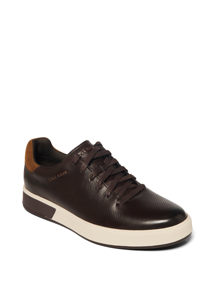 #BRUN#BROWN