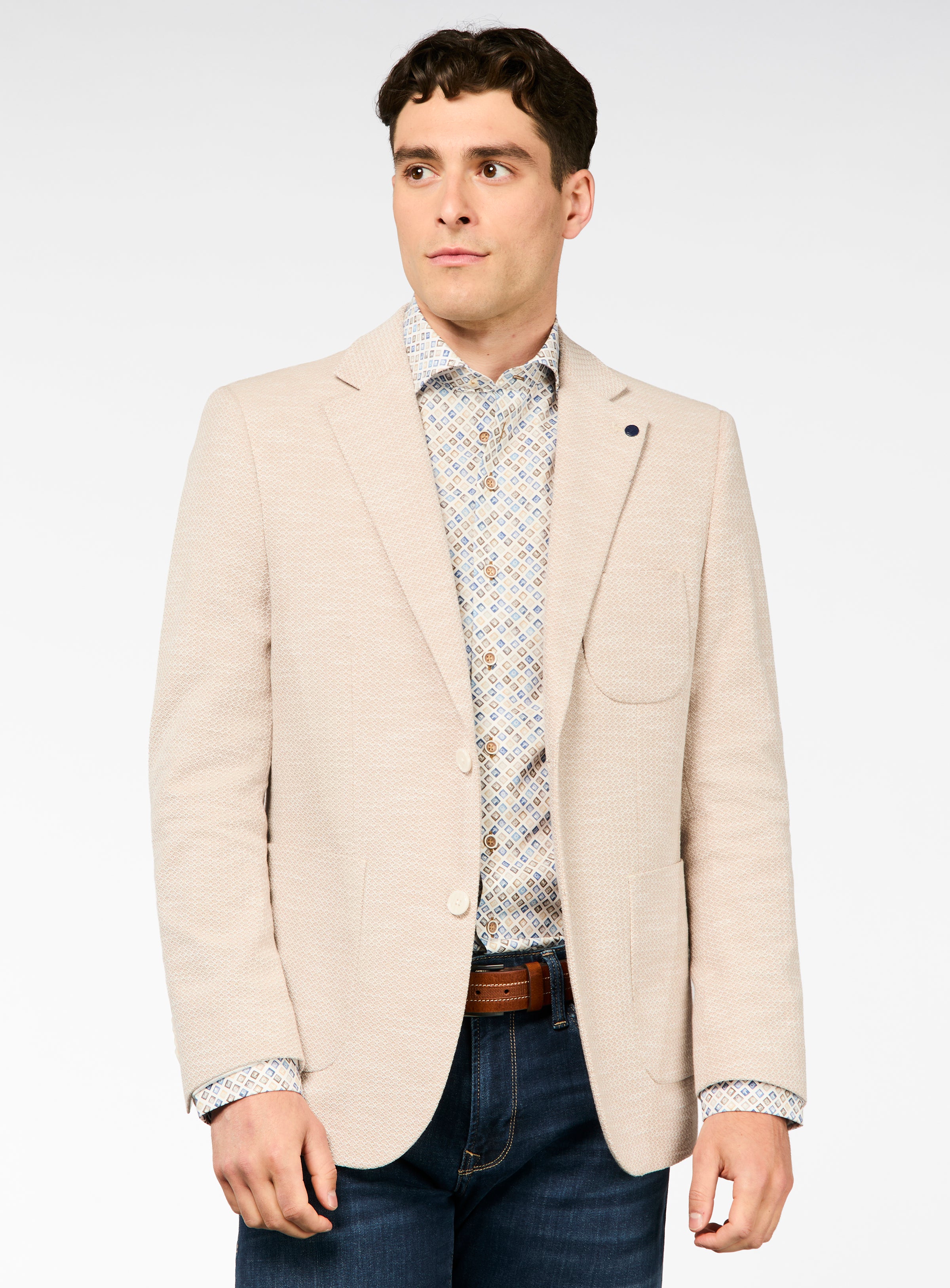 #BEIGE
