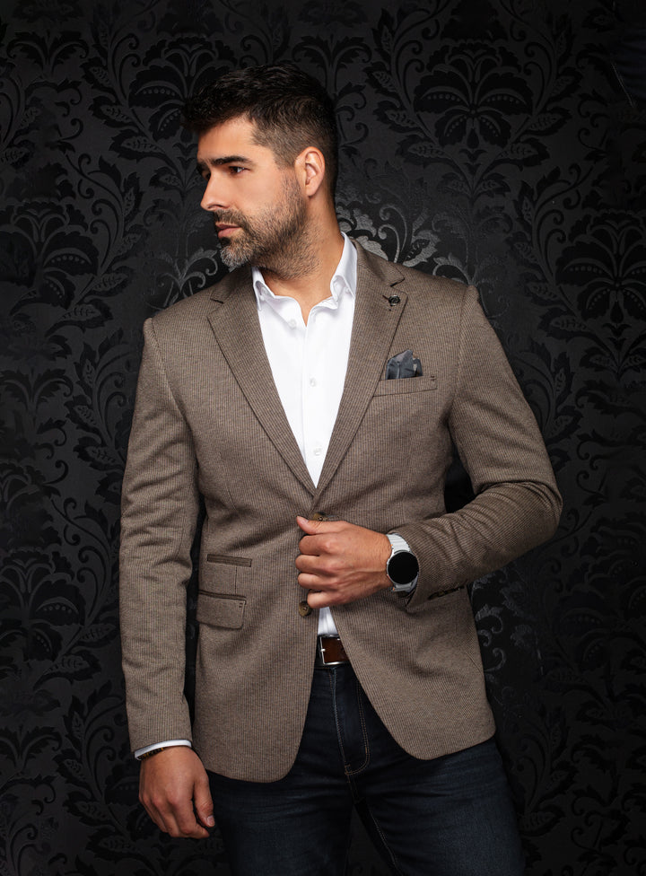 #BRUN#BROWN