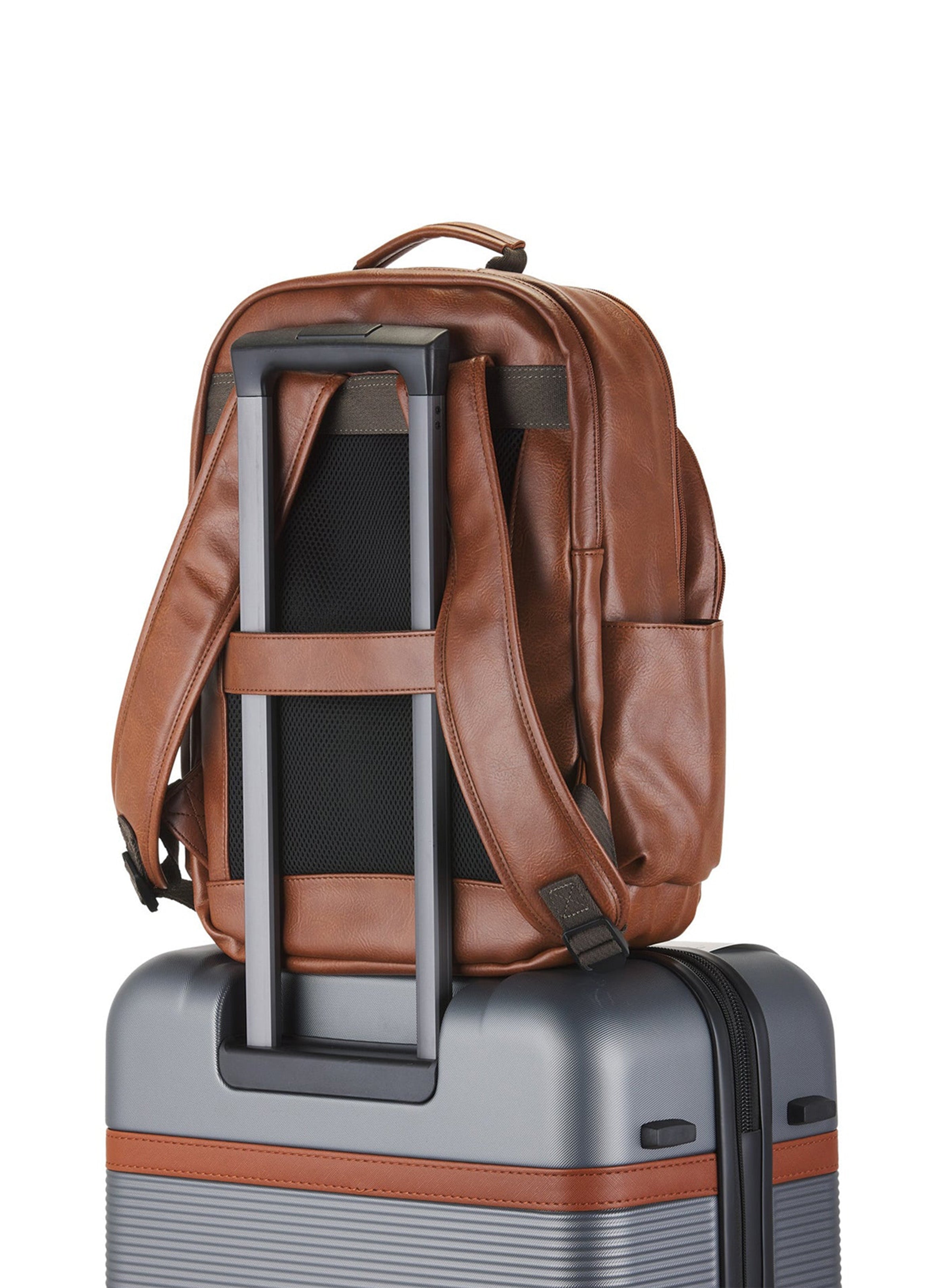 Palermo' Leather Backpack for men - Bugatti