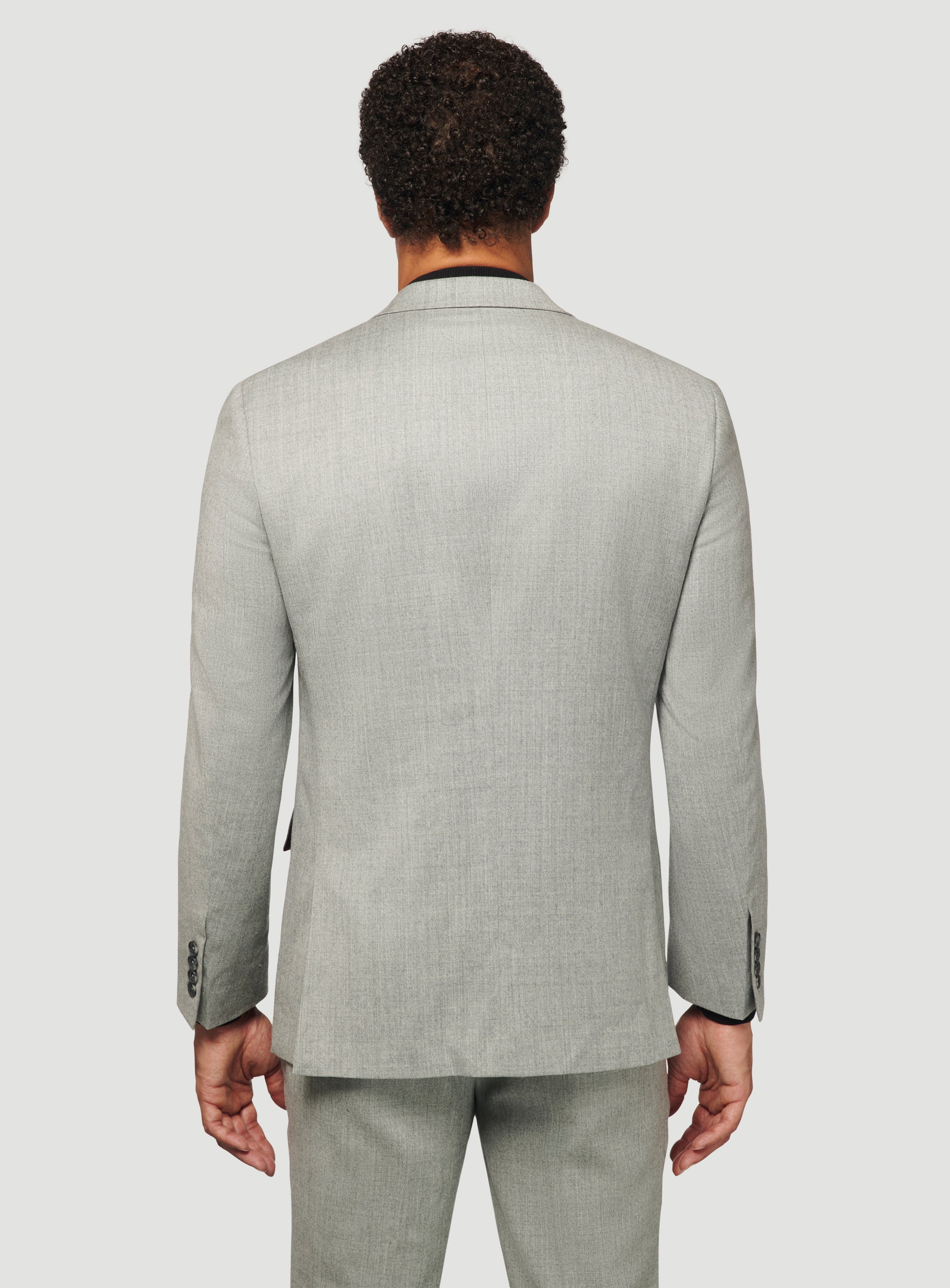 #GRISPALE#LIGHTGREY