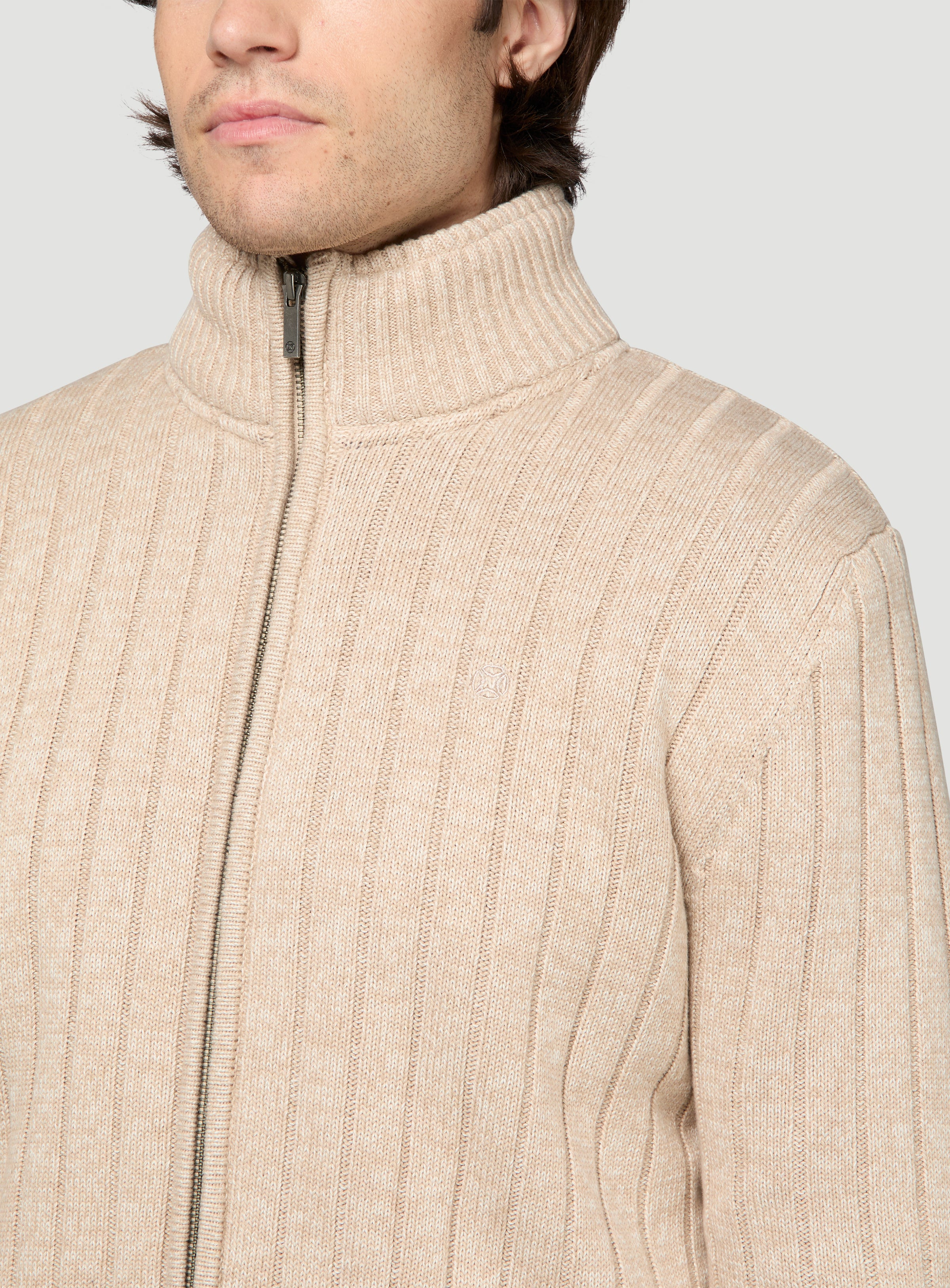 #BEIGE