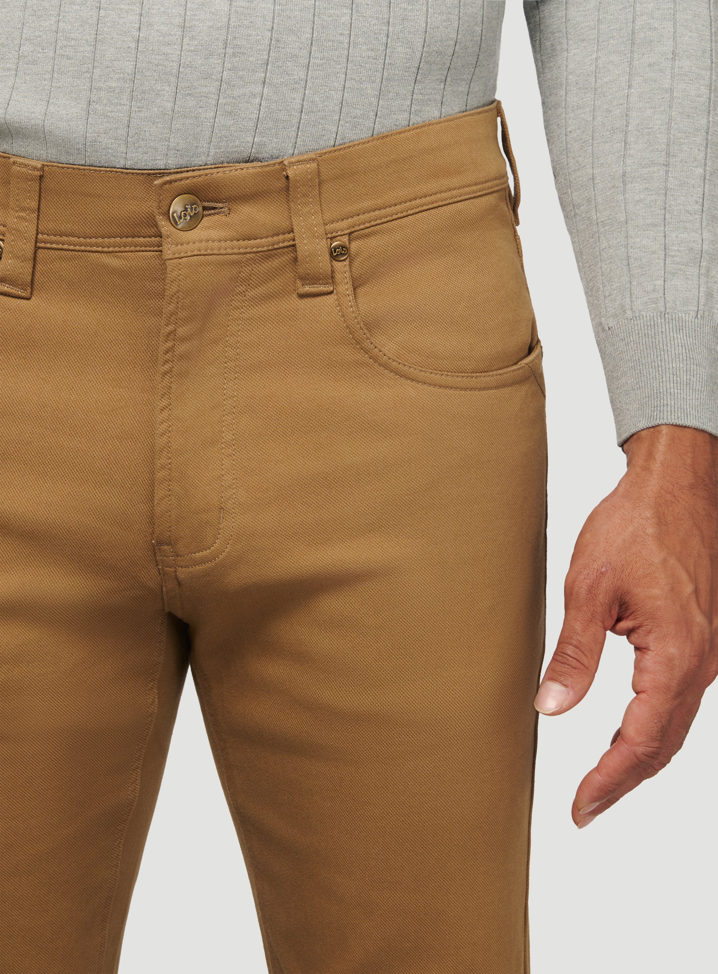 #BEIGE
