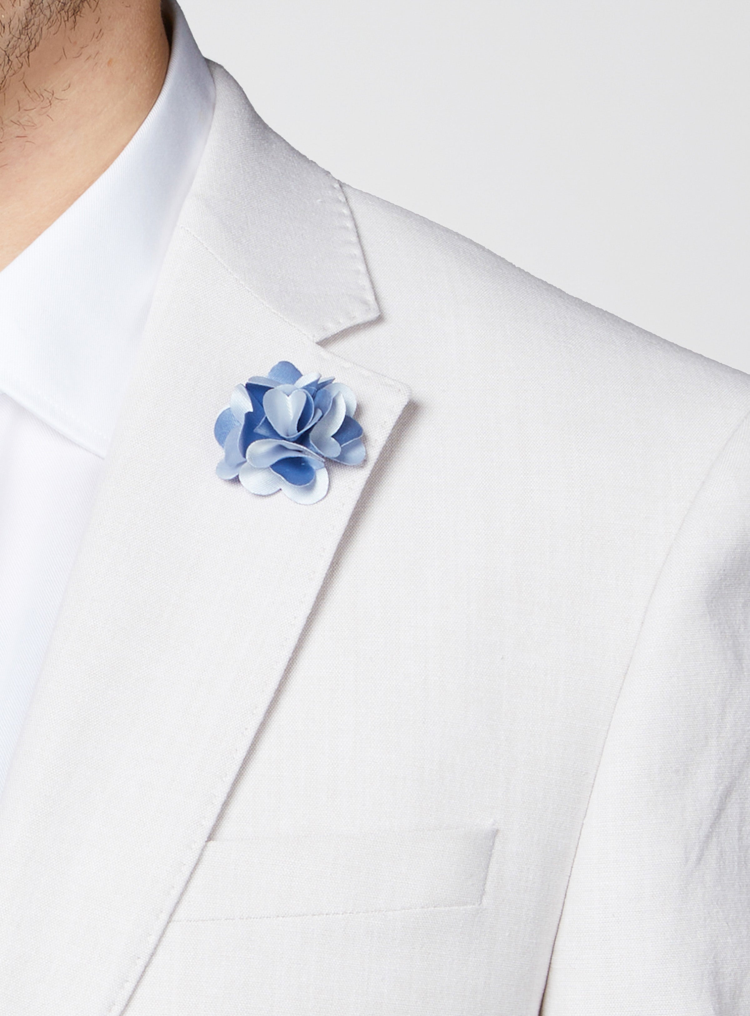 #BLEUPALE#LIGHTSKYBLUE