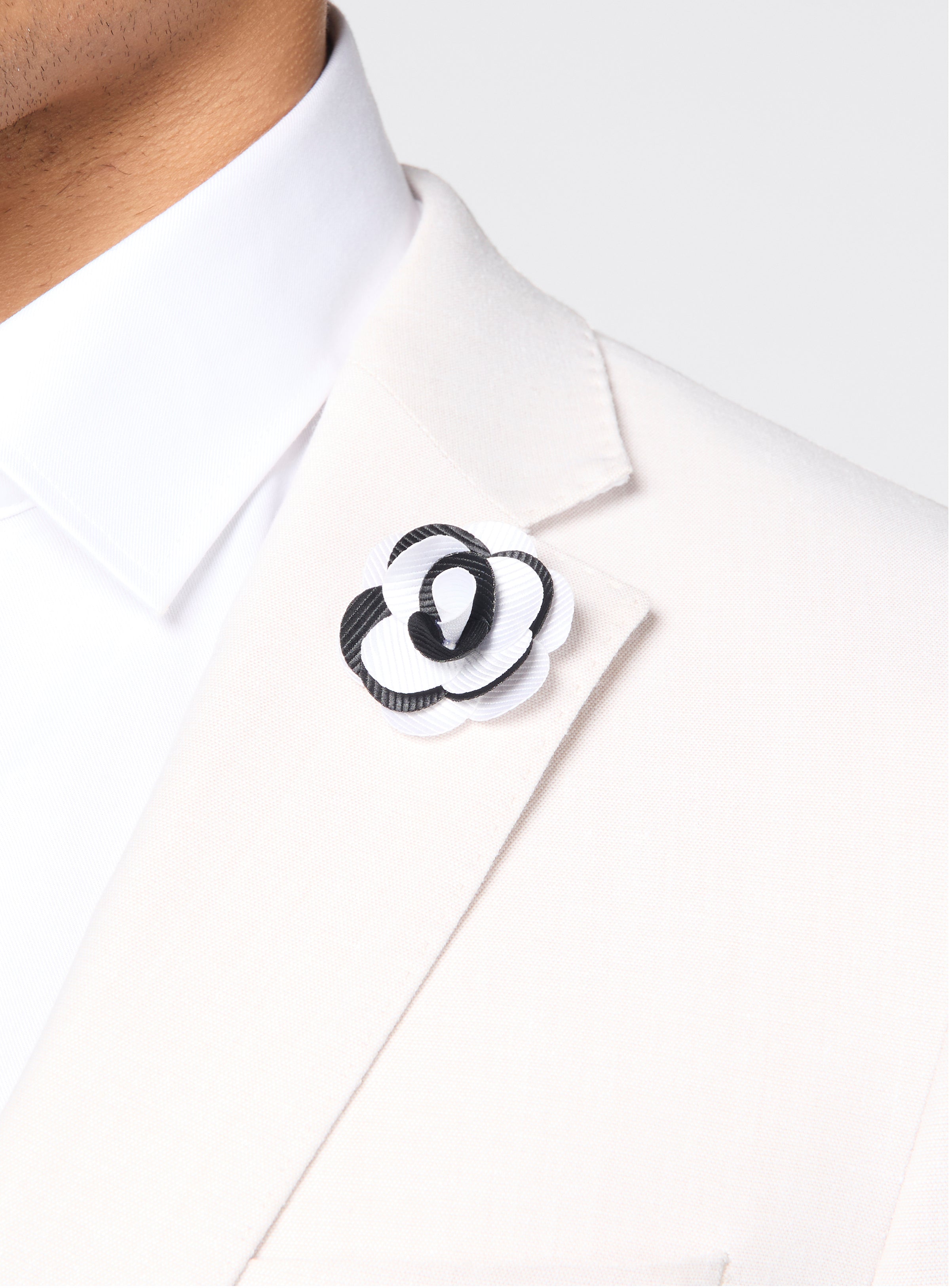 #BLANCNOIR#WHITEBLACK