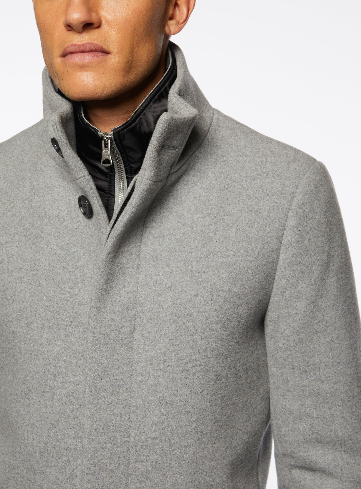 #GRISPALE#LIGHTGREY