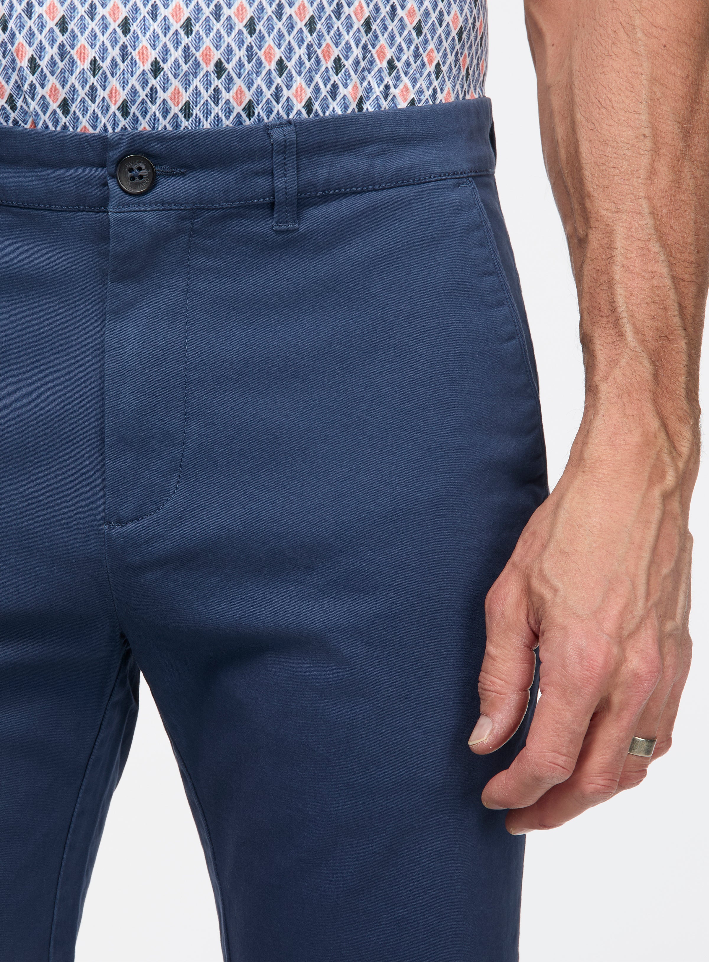 #BLEUMEDIUM#MEDIUMBLUE