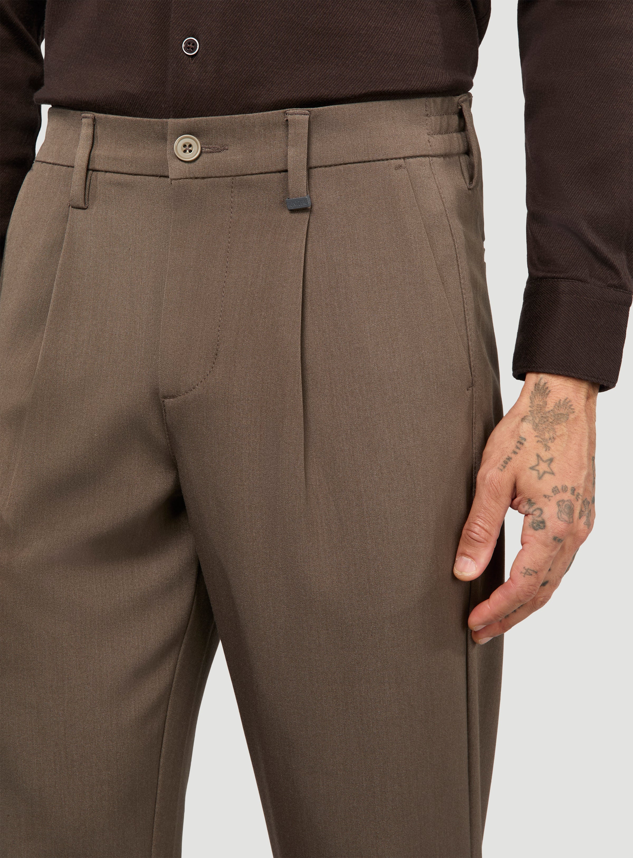 #TAUPE